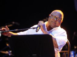 Una hernia que requirió de cirugía, causa la cancelación de la gira de Milanés por España. ARCHIVO  /