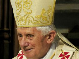 El Papa Benedicto XVI ofrece oraciones y rezos por las victimas del accidente ferroviario. EFE  /