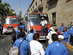 Después de cuatro horas de mantener la manifestación, las unidades fueron retiradas y el bloqueo vial concluyó.  /