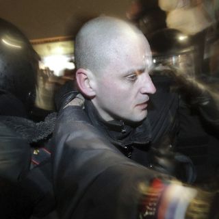 Putin admite irregularidades en elecciones