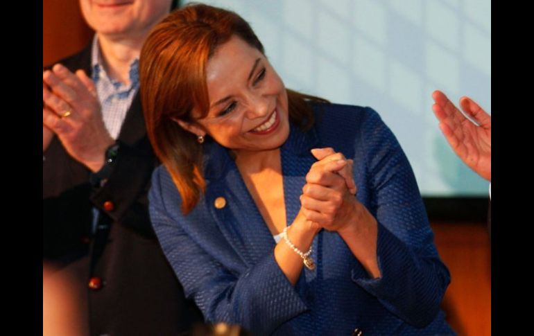 Gaviria es uno de los personajes entrevistados por Josefina Vázquez Mota en su libro. ARCHIVO  /