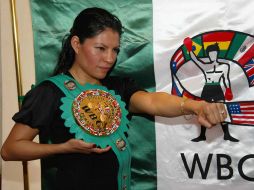 Ana María Torres va por su defensa 11 del título supermosca del CMB. MEXSPORT  /