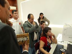 Sesión de insaculación, para funcionarios de casilla del distrito 8.  /