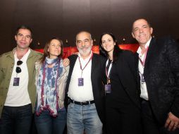 Emilio Echevarría interpreta a un reportero de 90 años que se enamora de una joven de 20.  /