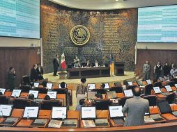 Sesión legislativa. La nueva ley prevé la creación de un programa estatal para políticas sobre jóvenes.  /