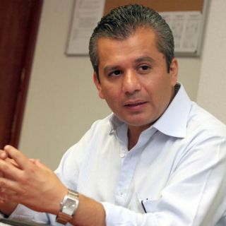 Diputados exhortan a separar de funciones al titular de Seder