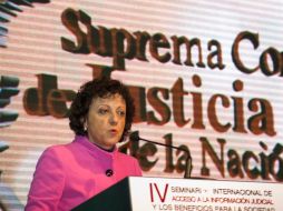 La titular del IFAI dijo que la base de datos del Renaut está en poder de la Comisión Federal de Telecomunicaciones (Cofetel). ARCHIVO  /