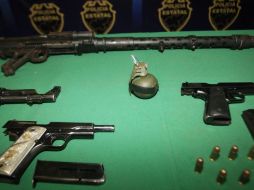 Fueron asegurados seis vehículos de reciente modelo y un arsenal, utilizado por la delincuencia de alta peligrosidad. ARCHIVO  /