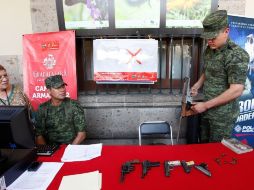 El ayuntamiento de Guadalajara reitera su apoyo a los ciudadanos que desean trasladar armas al módulo de atención.  /