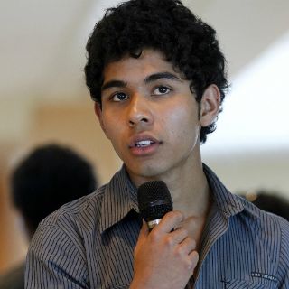 Kristyan Ferrer vive ''Días de gracia''