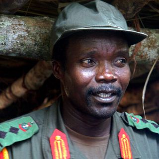 Uganda dice que atrapará a Kony vivo o muerto