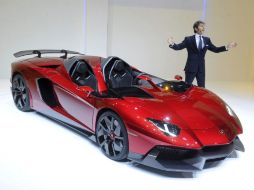 El presidente de Lamborghini, Stephan Winkelmann presenta el Aventador J. AP  /