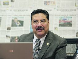 osé Luis Hernández Amaya, de visita en la Mesa de Redacción de EL INFORMADOR.  /