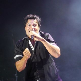 Obtiene Chayanne Disco de Oro con su más reciente álbum