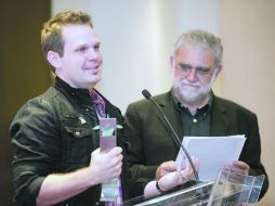 Tom Gustafson, director de ''Mariachi gringo'', recibió el Mayahuel a Mejor largometraje mexicano de ficción.  /