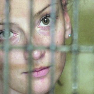 Critican a la Corte por dar a conocer proyecto de sentencia sobre Cassez