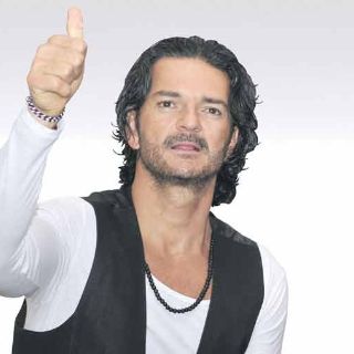 Ricardo Arjona acostumbra cambiar de piel