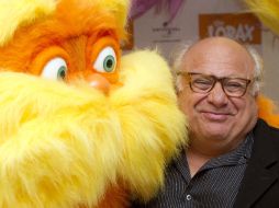 El actor Danny DeVito durante una sesión de fotos para la película, en el hotel Dorchester, en Londres. AP  /