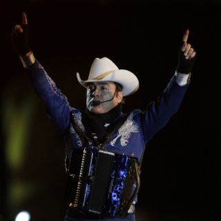 Vetan en Chihuahua a Los Tigres del Norte