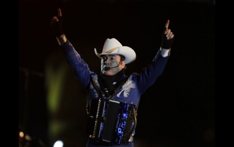 El conjunto de música norteña actuó ante unas  seis mil personas la noche del sábado en una localidad en Chihuahua. REUTERS  /