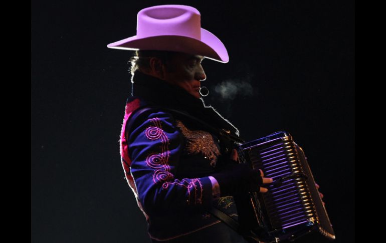 A través de su perfil en Facebook, los integrantes agregaron que apoyan el cumplimiento estricto de la ley. REUTERS  /