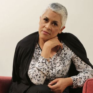 Eugenia León aprende de la música