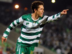 Hércules Gómez celebra su anotación ante Puebla durante la jornada pasad del Clausura 2012. AFP  /