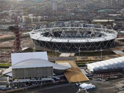 Vista aérea del Parque Olímpico, núcleo de las instalaciones y pruebas deportivas de Londres, en la imagen el Estadio Olímpico. EFE  /