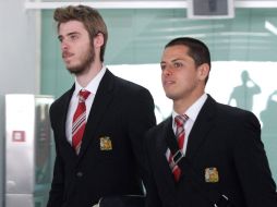 David de Gea y Javier 'Chicharito' Hernández a su llegada a Bilbao. EFE  /