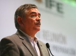 Valdés Zurita detalló que López Obrador aún no ha informado formalmente al IFE cuando acudirá a registrarse. ARCHIVO  /