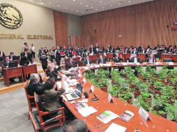 El IFE pondrá a disposición de mexicanos que radican en el extranjero la información necesaria para ejercer su derecho al voto. NTX  /