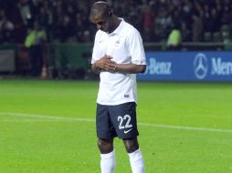 Abidal sufrió una lesión en la ingle hace dos semanas, jugando por Francia en un amistoso. AFP  /