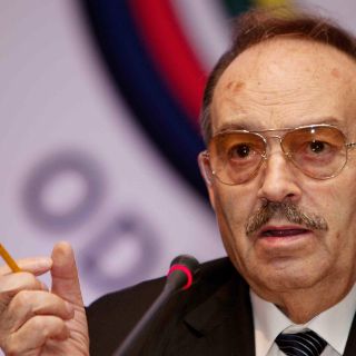 Vázquez Raña renuncia a todos sus cargos en el COI