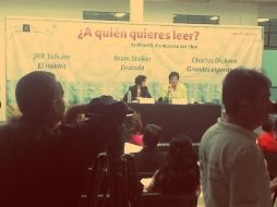 Nubia Macías, directora general de la FIL, hizo la presentación de los autores postulados. ESPECIAL  /