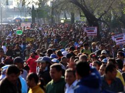 Integrantes de la Coordinadora Nacional de Trabajadores de la Educación (CNTE) se manifiestan en el DF. EL UNIVERSAL  /
