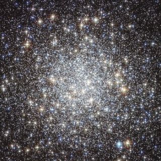 El Hubble capta la imagen más nítida del cúmulo globular Messier 9