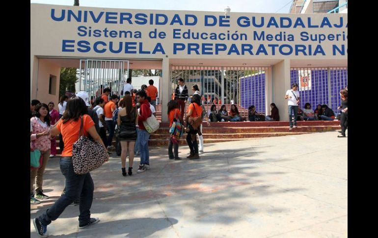 Marco Antonio Cortés dijo que la universidad no cuenta con mecanismos  que obliguen a los estudiantes a permanecer en las aulas.ARCHIVO  /