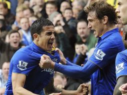 A los 23´ apareció el australiano Tim Cahill, quien desvió con la cabeza un remate del croata Nikica Jelavic. EFE  /
