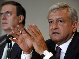 López Obrador y Marcelo Ebrad se reúnen con especialistas en materia de seguridad; en abril presentarán nuevo plan de seguridad.  /