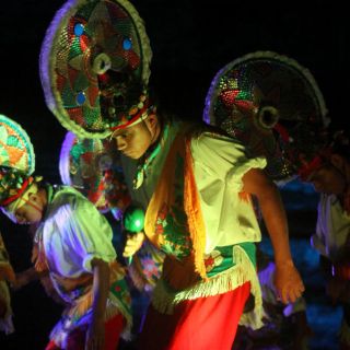 'Vive Tajín' ilumina la Ciudad del Trueno