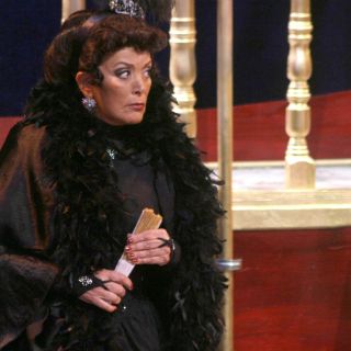 Destacan profesionalismo de Pasquel pese a críticas de Enrique Guzmán