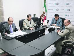 Los integrantes del Instituto de Transparencia estatal fueron los responsables de redactar el Reglamento de la nueva Ley de Información  /