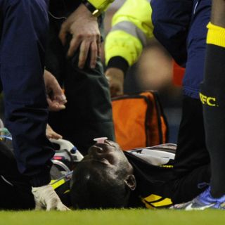 Muamba tiene una ligera mejoría