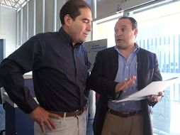 Uribe Camacho presentó este mediodía la denuncia ante la PGJE.  /