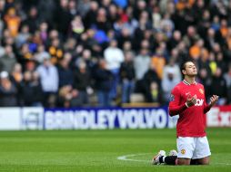Javier Hernández celebra su anotación de ayer ante los Wolves, en la Liga Premier. AP  /