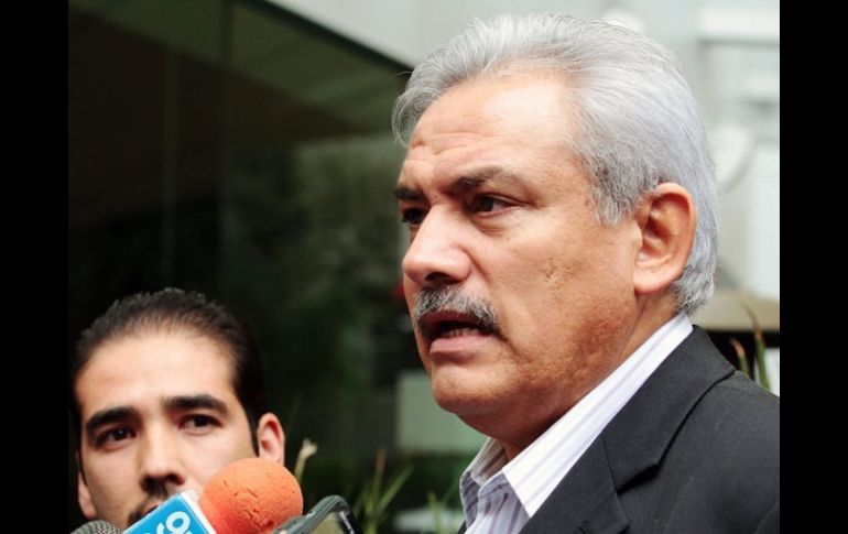 Alberto Cárdenas Jiménez  dijo que las inciativas pendientes pueden formar parte de las propuestas de los candidatos.ARCHIVO  /