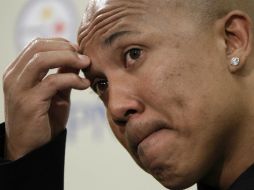 Ward estuvo 14 temporadas con los Acereros de Pitsburgh. AP  /