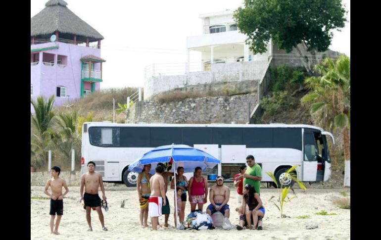 Todos los boletos son llevados a un proceso de sorteo mediante tómbola. ARCHIVO  /
