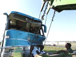 El accidente provocó el bloqueo  total de la arteria en circulación hacia Guadalajara.  /