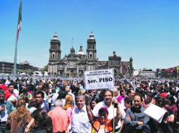 Decenas de funcionarios se resguardaron en el Centro Histórico del Distritpo Federal. AFP  /